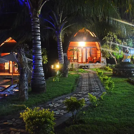 Mamaras Guest House